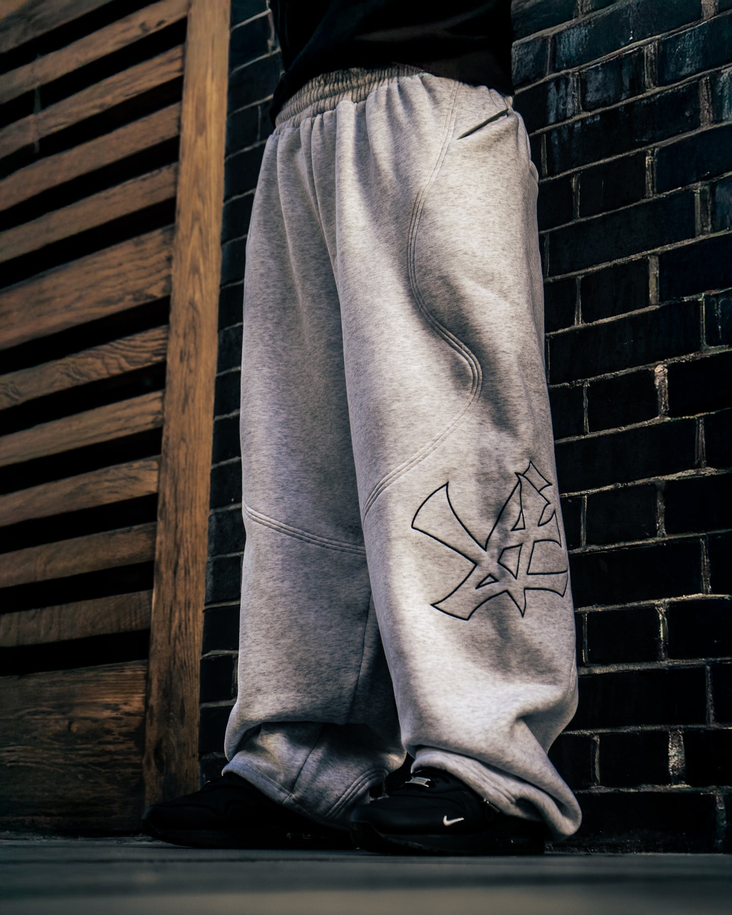 GREY PROTOCOL JOGGERS